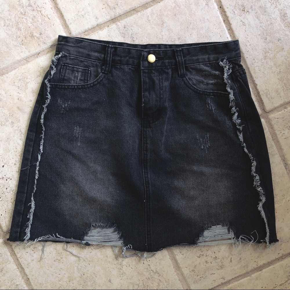 Distressed denim skirt